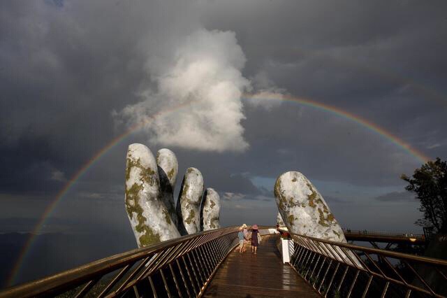 “Golden Bridge” in Vietnam rest in Hands makes it&nbsp;Unicorn