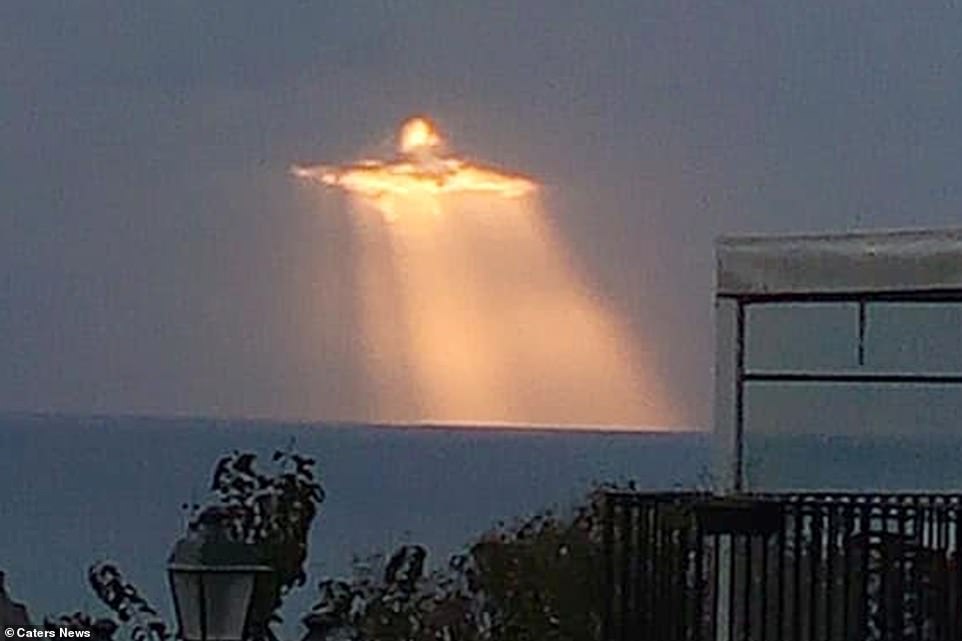 Jesus emerged in the sky: Rome&nbsp;Italy