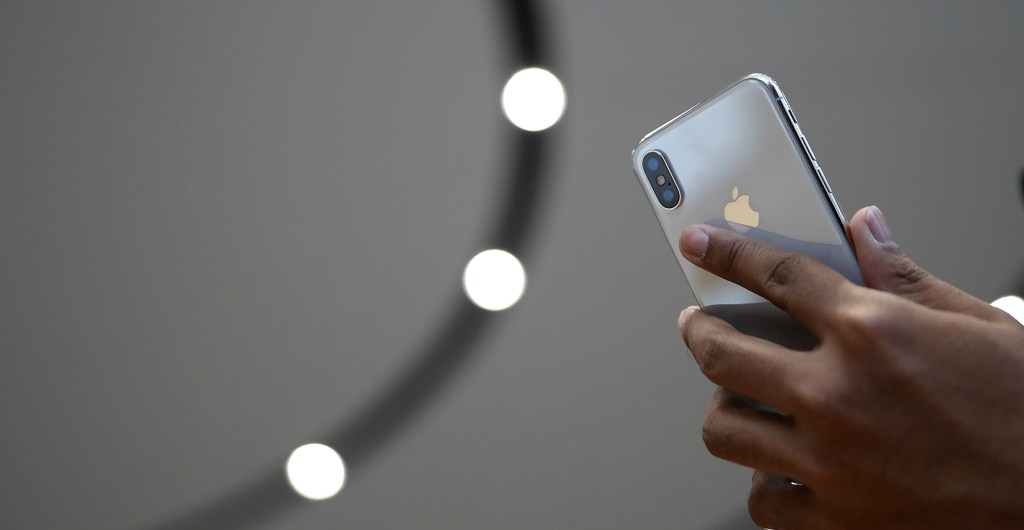 US tariffs would favor global competitors: Apple urged&nbsp;admin